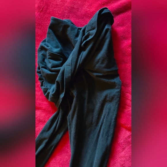 Essential Bodywear Black Athletic Skirt w/ attached Leggings One Piece Sz Medium - Picture 5 of 6